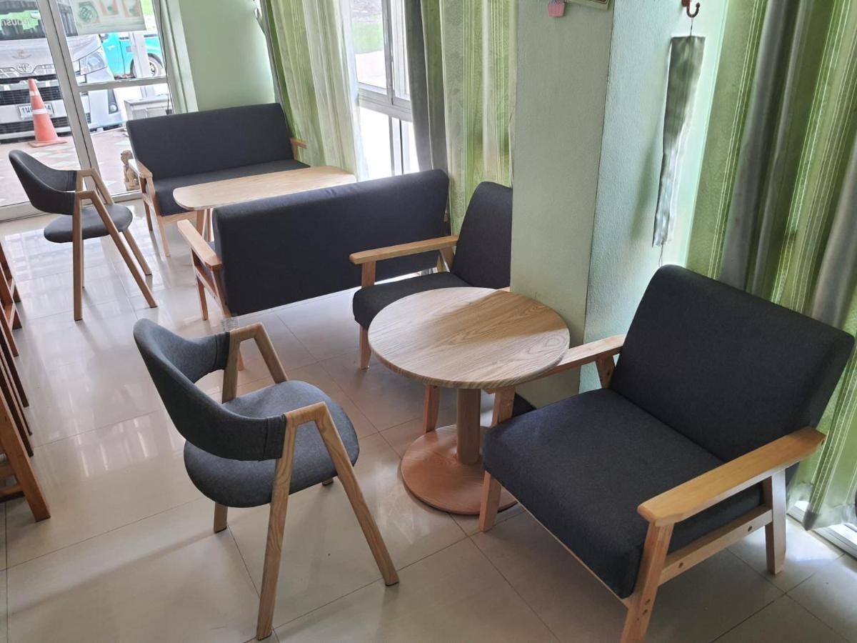 Chonnatee Residence Chum Phae Dış mekan fotoğraf